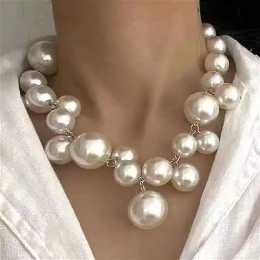Vintage Collarbone Pearls Necklace