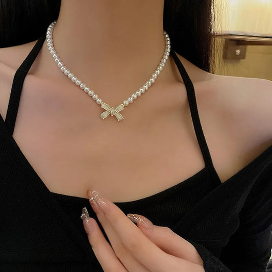 Pearl Bow Pendant Choker Necklace