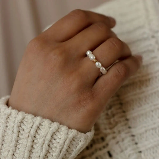 Imitation Pearl Minimalist Finger Ring